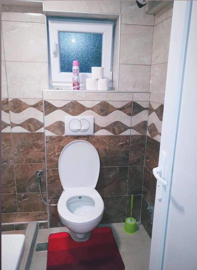 Apartments Arna Високо Экстерьер фото
