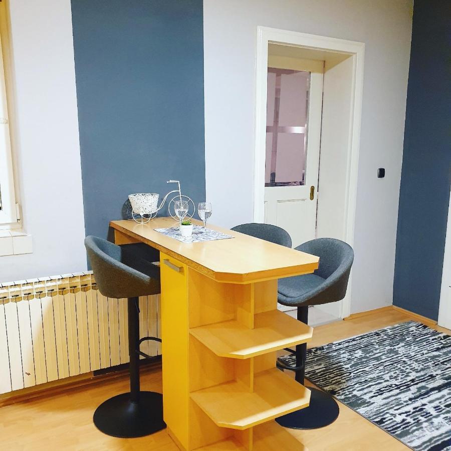Apartments Arna Високо Номер фото