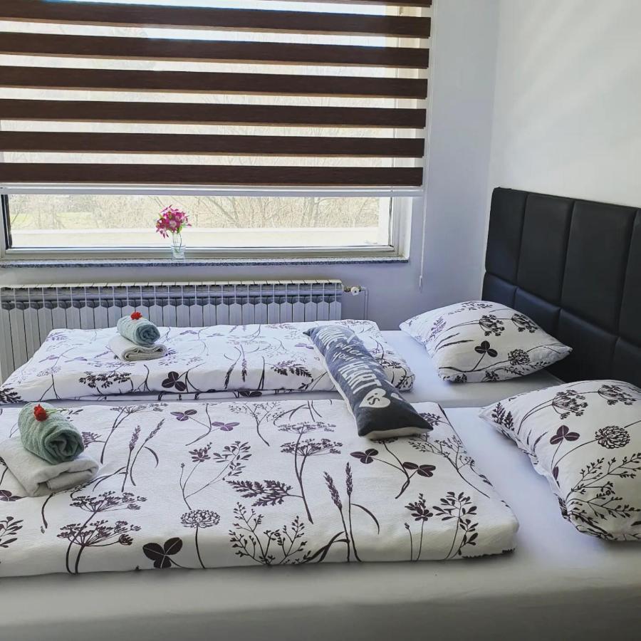 Apartments Arna Високо Экстерьер фото